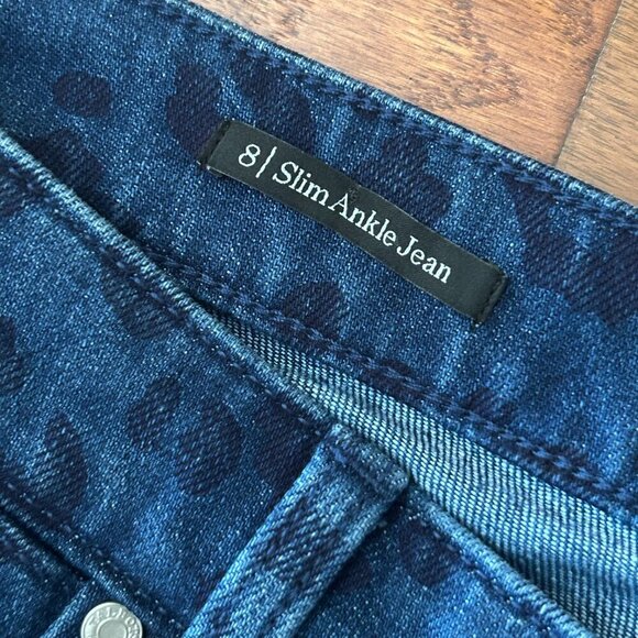 Talbots Slim Ankle Jeans Alluring Animal Leopard Print Size 8 with Stretch Denim - Picture 6 of 13